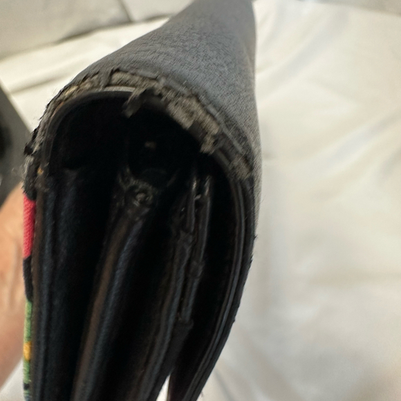 Vera Bradley Large Wallet with PU Leather Fold Over and Havan Rose Print - Picture 11 of 12